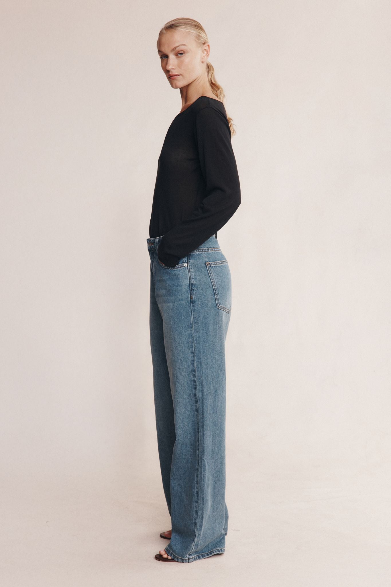 Marle Belted Wide Leg Jean Light Wash