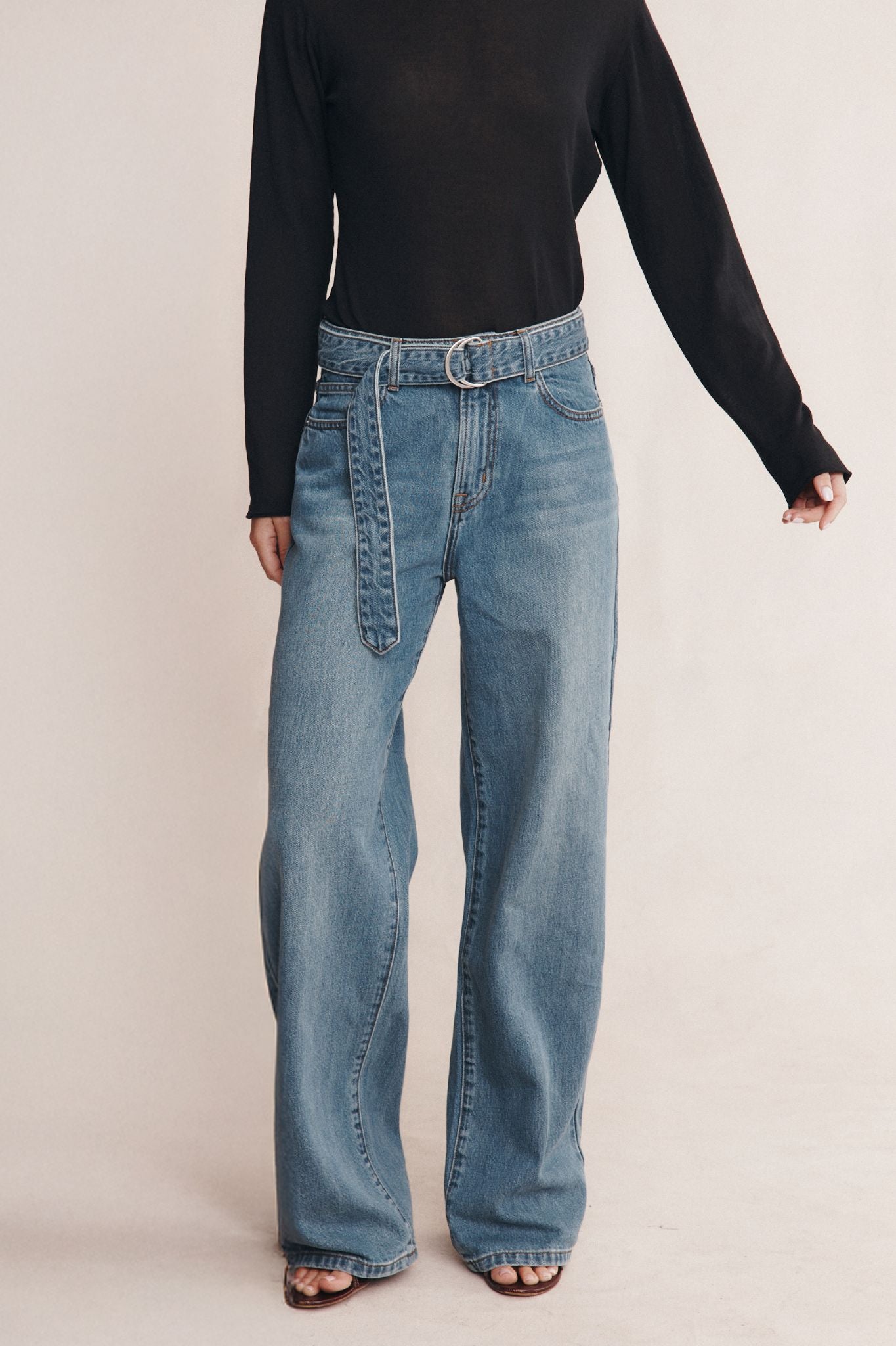 Marle Belted Wide Leg Jean Light Wash