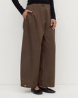 Assembly Label Jasmine Cotton Adjustable Barrel Pant Military