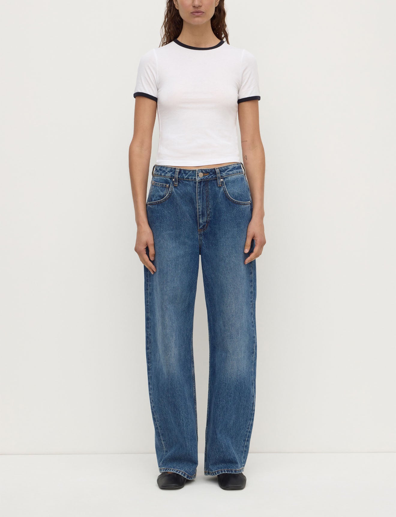 Assembly Label Kourt Contrast Bind Tee White Navy