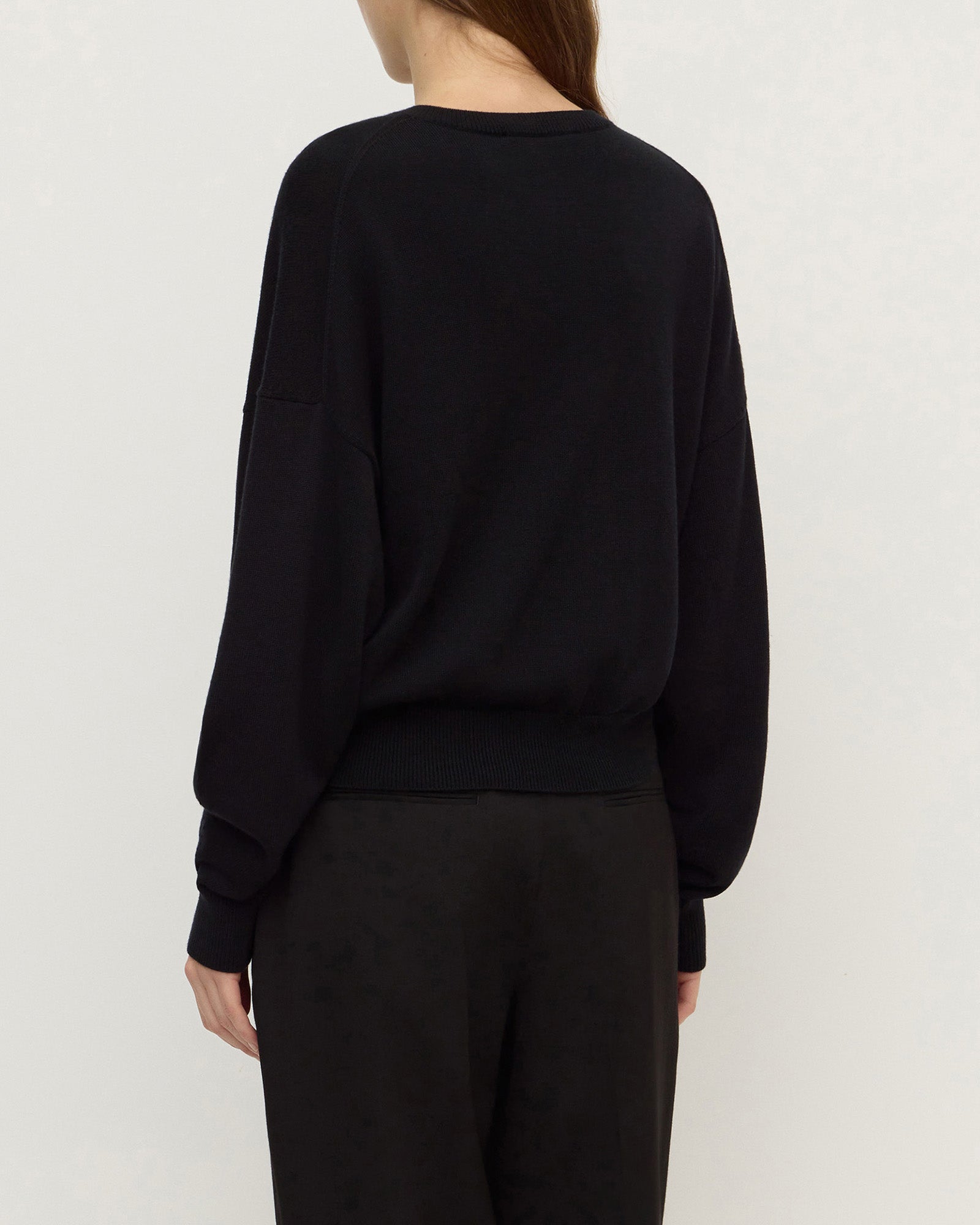 Assembly Label Mira V Neck Knit Black