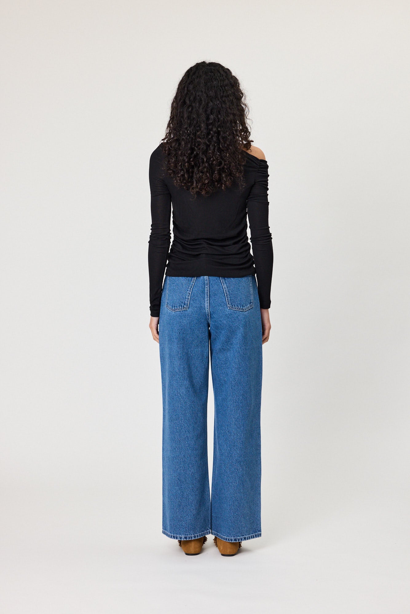 Remain Olivia Top Black