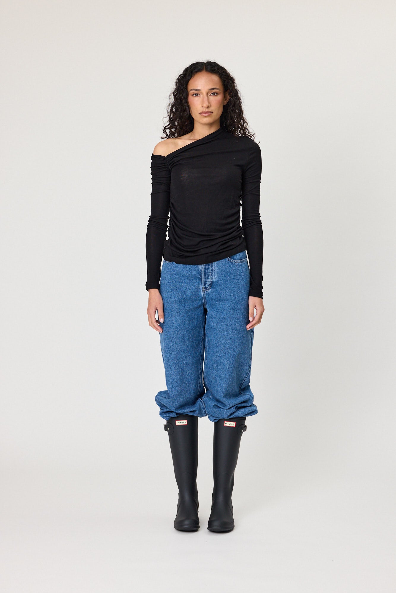 Remain Olivia Top Black