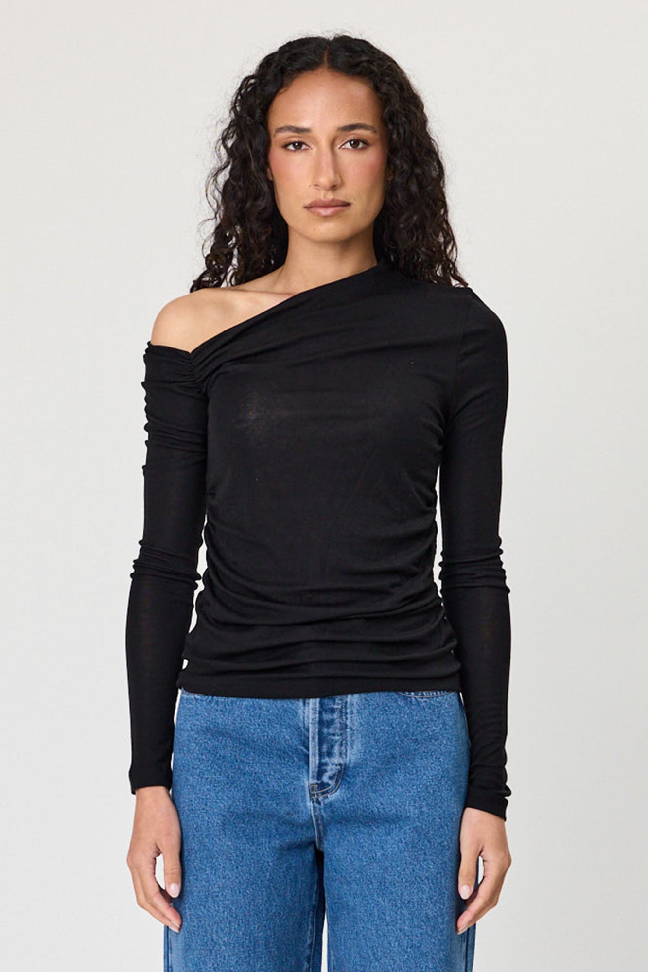 Remain Olivia Top Black