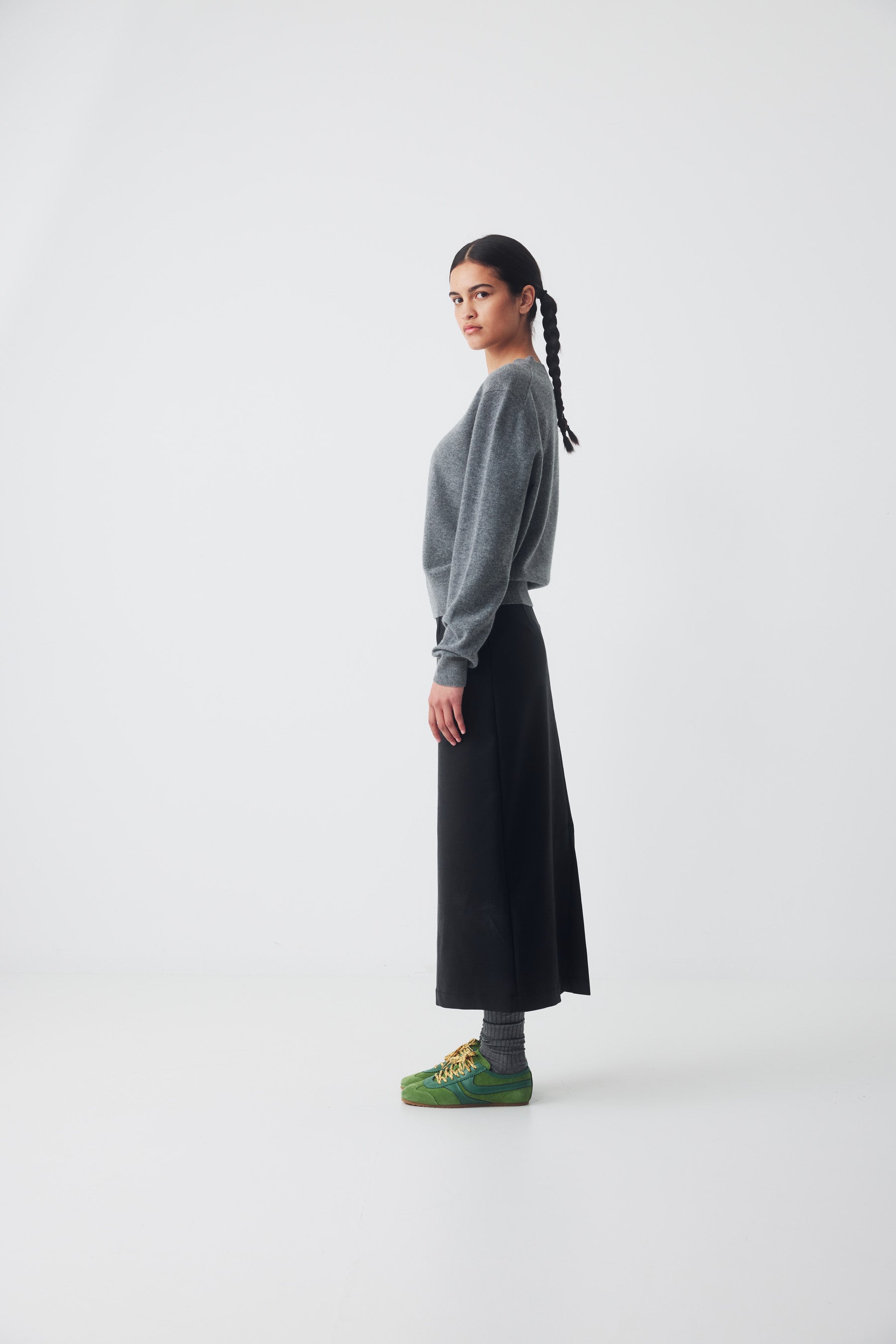 Ricochet Amina V-neck Jumper