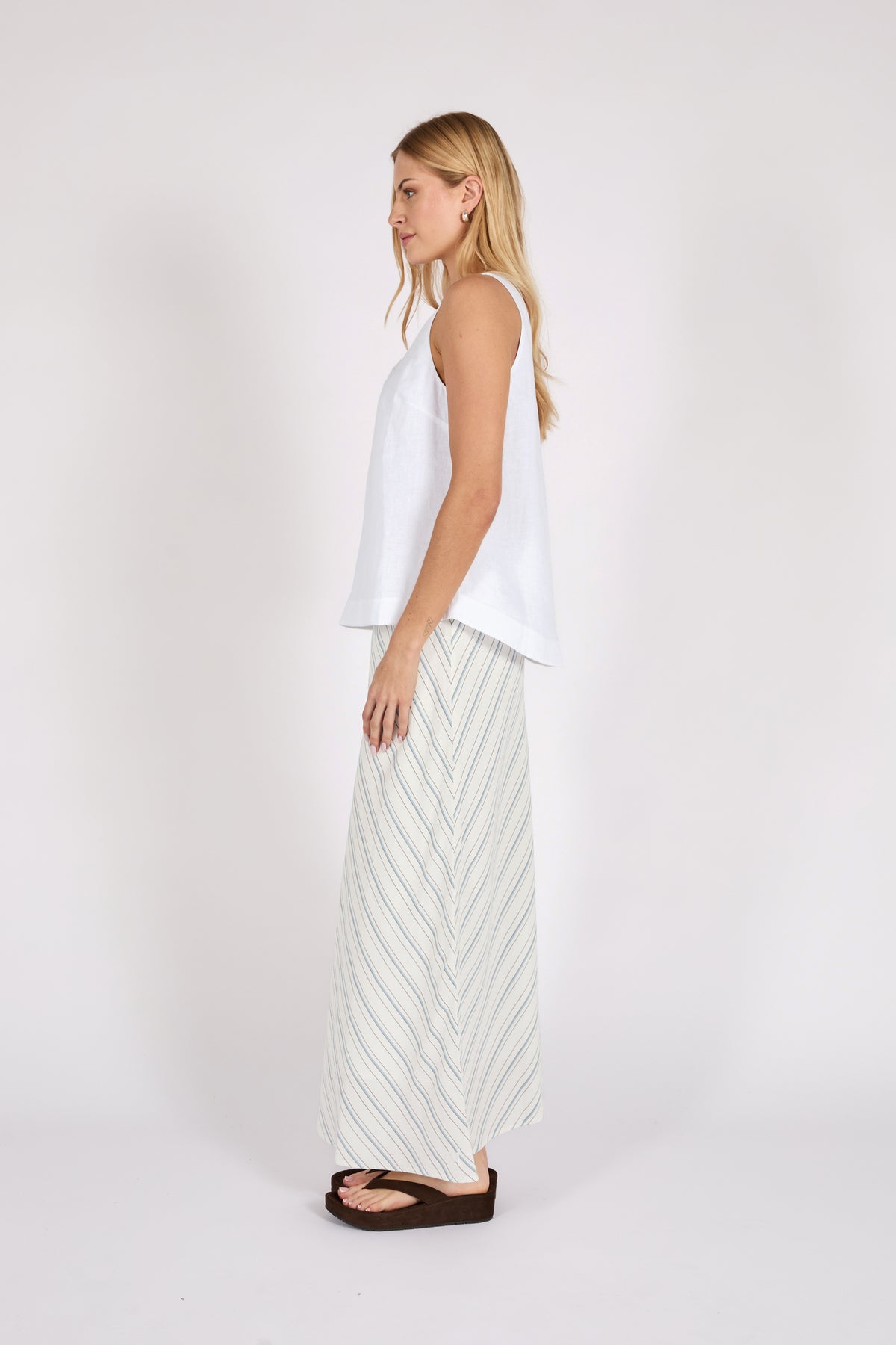 Marlow Riptide Linen Tank White