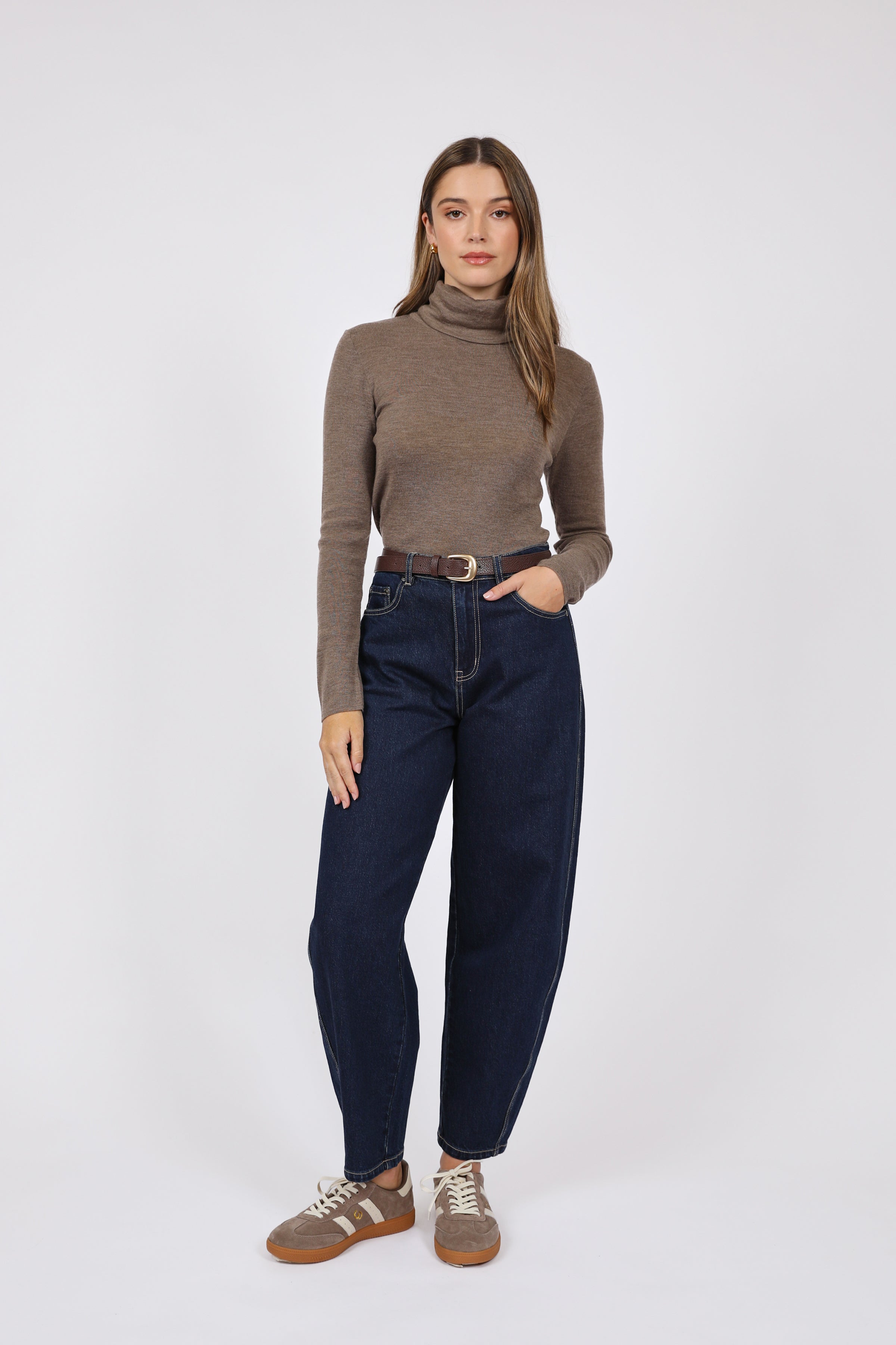 Marlow Curve Barrel Jeans Midnight Wash
