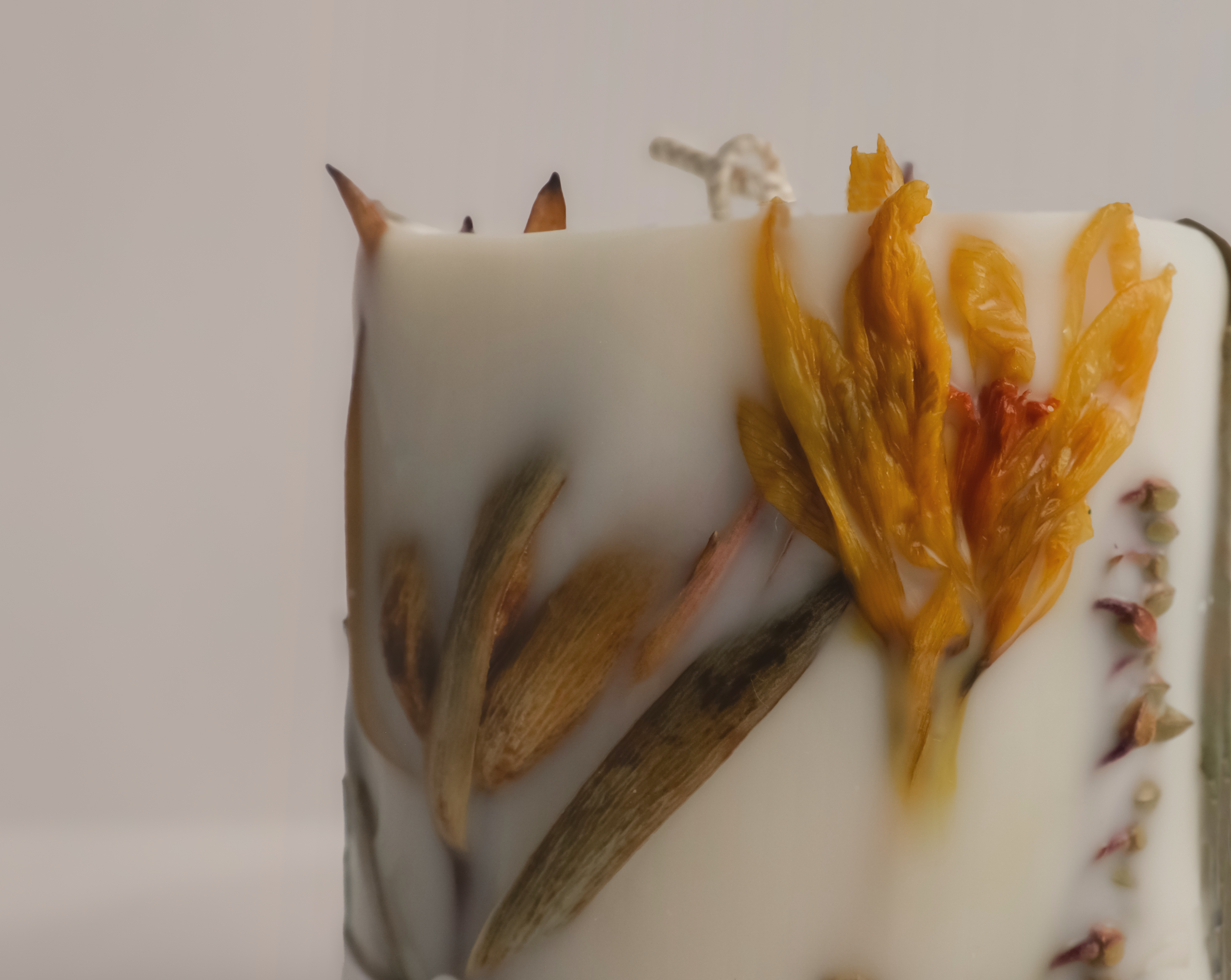 FuFu Bouquet Pillar Candle Autumn Walk