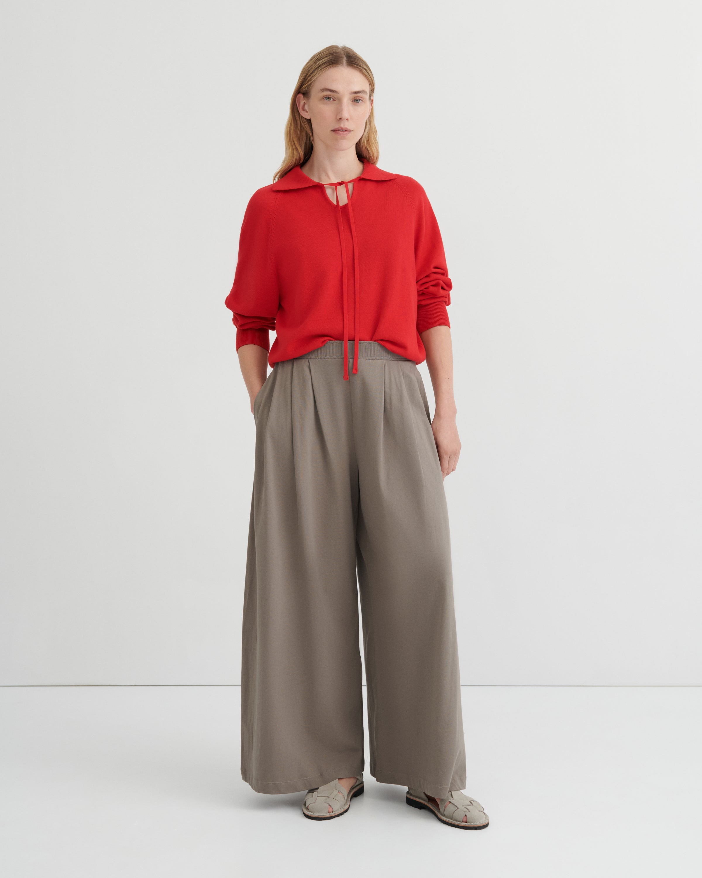 Kowtow Drape Pant Flint