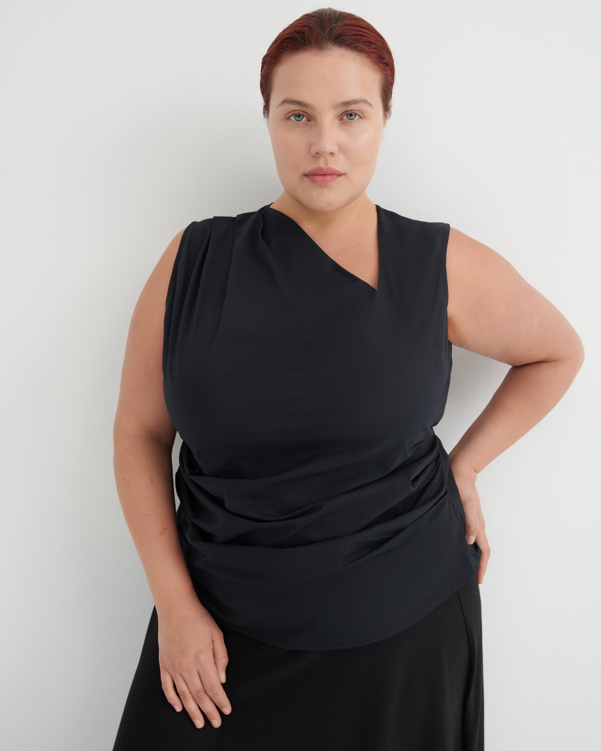 Kowtow Genre Top Black