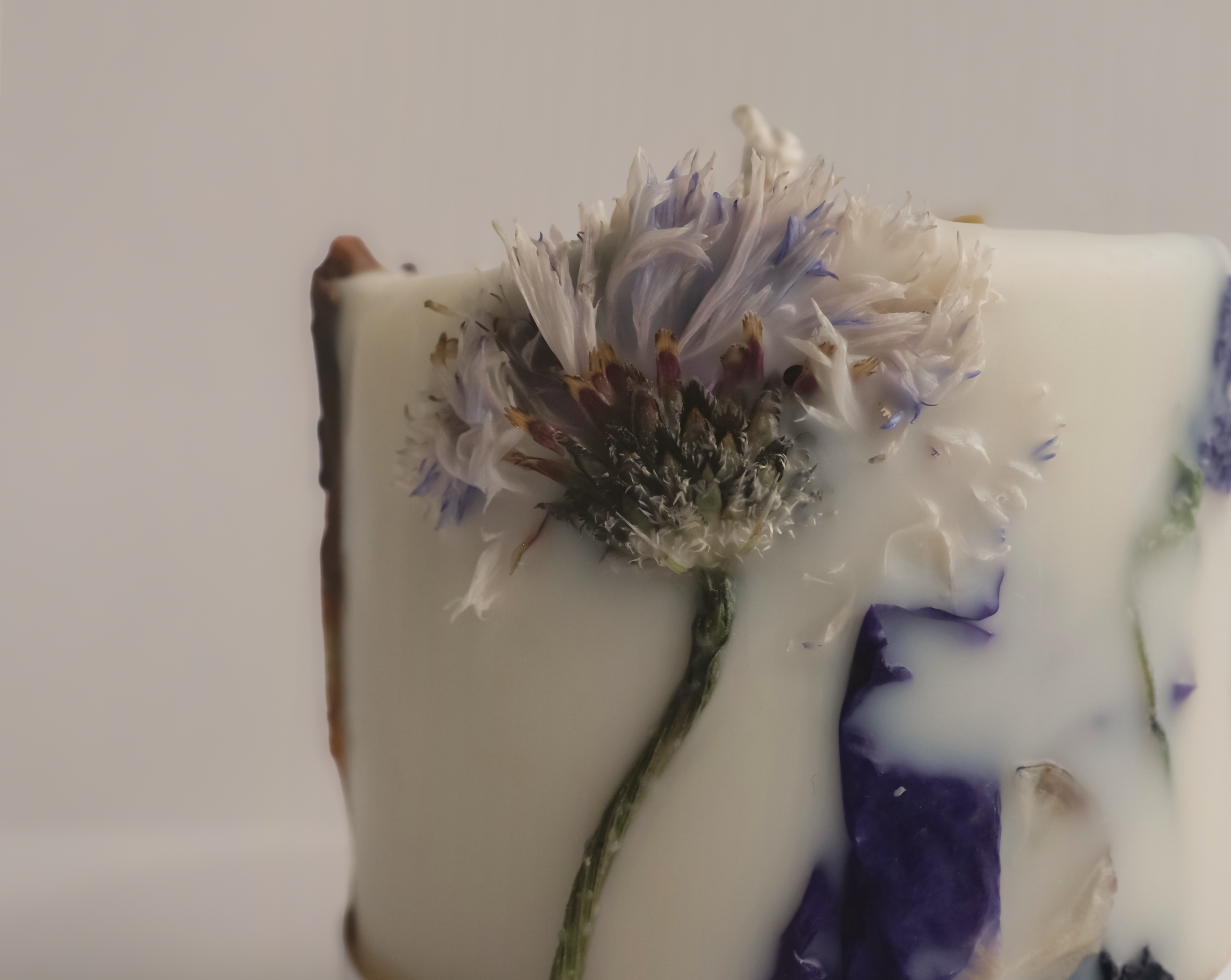 FuFu Bouquet Pillar Candle Giverny